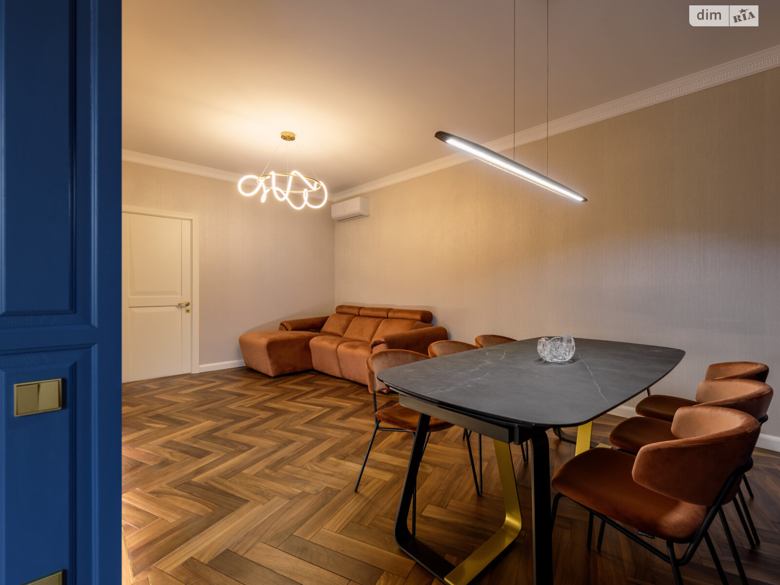 Продаж чотирикімнатної квартири в Львові, на вул. Самчука Уласа 13, район Софіївка (Галицький) фото 1