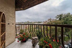 Продажа пятикомнатной квартиры в Львове, на ул. Свенцицкого Иллариона 18, район Софиевка (Галицкий) фото 2