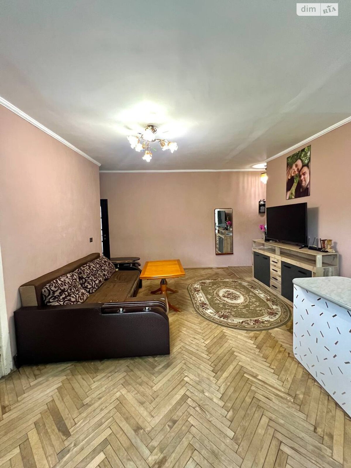 Продажа трехкомнатной квартиры в Львове, на ул. Студенческая 8, фото 1 Продажа трехкомнатной квартиры в Львове, на ул. Студенческая 8, фото 1