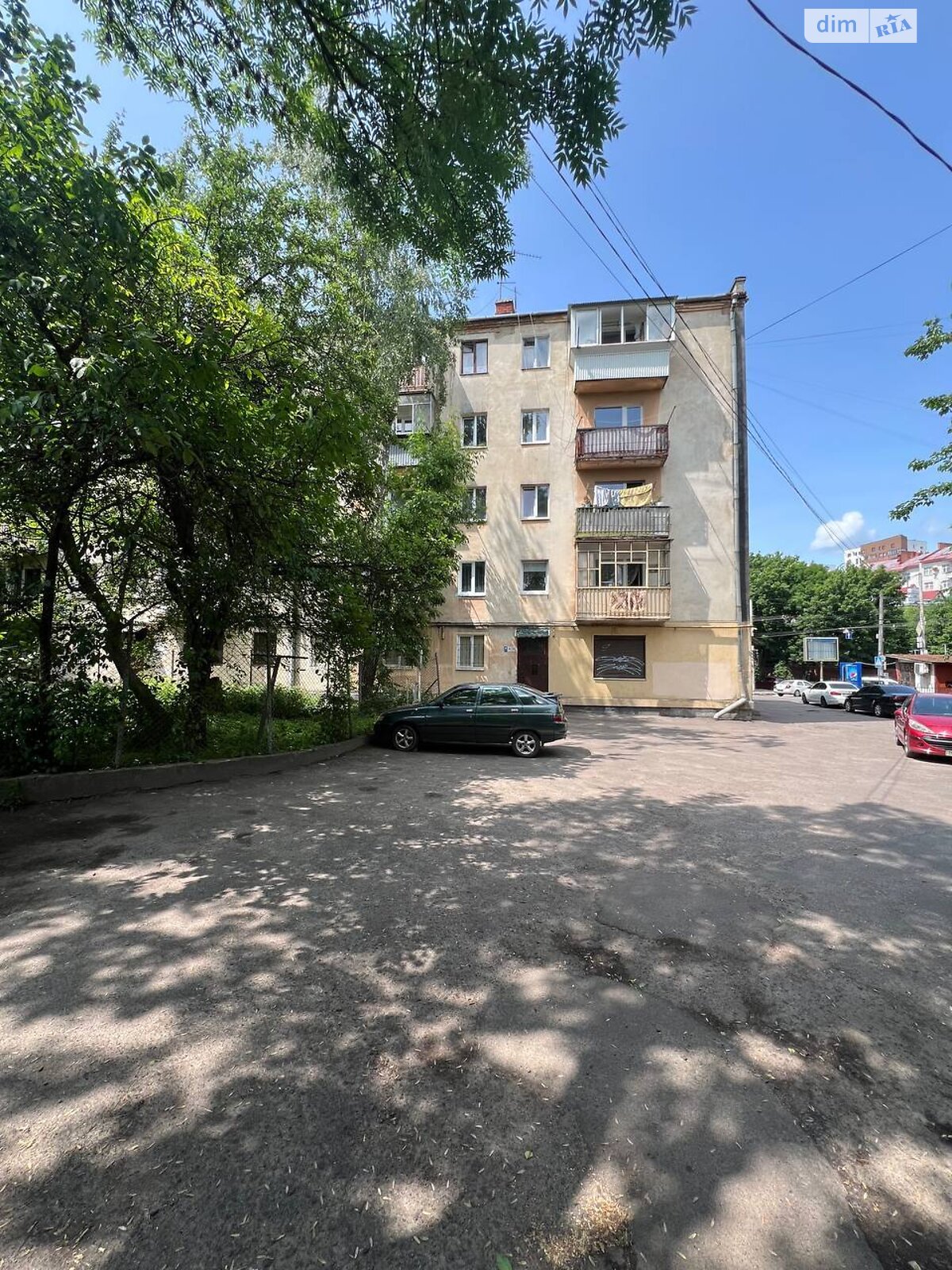 Продажа трехкомнатной квартиры в Львове, на ул. Студенческая 8, фото 1 Продажа трехкомнатной квартиры в Львове, на ул. Студенческая 8, фото 1