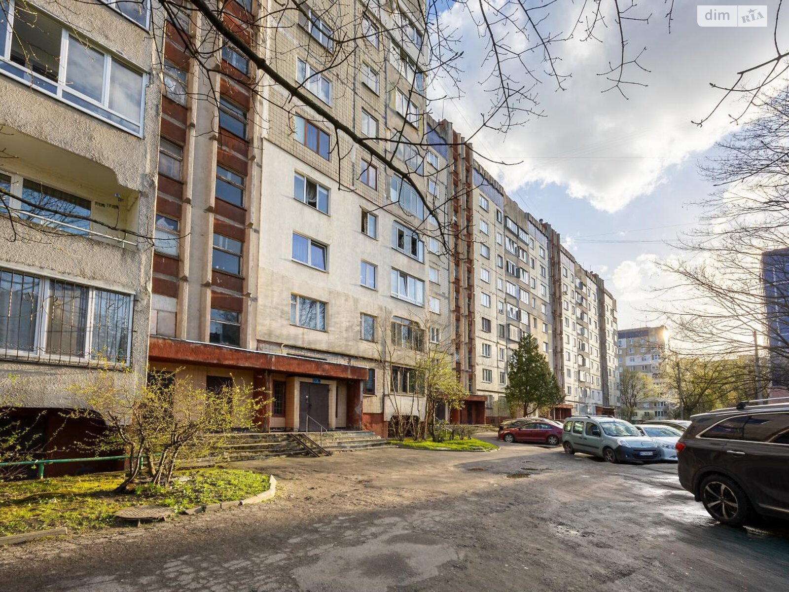 Продаж чотирикімнатної квартири в Львові, на вул. Антоненка-Давидовича Бориса 9, район Сихів фото 1 Продаж чотирикімнатної квартири в Львові, на вул. Антоненка-Давидовича Бориса 9, район Сихів фото 1