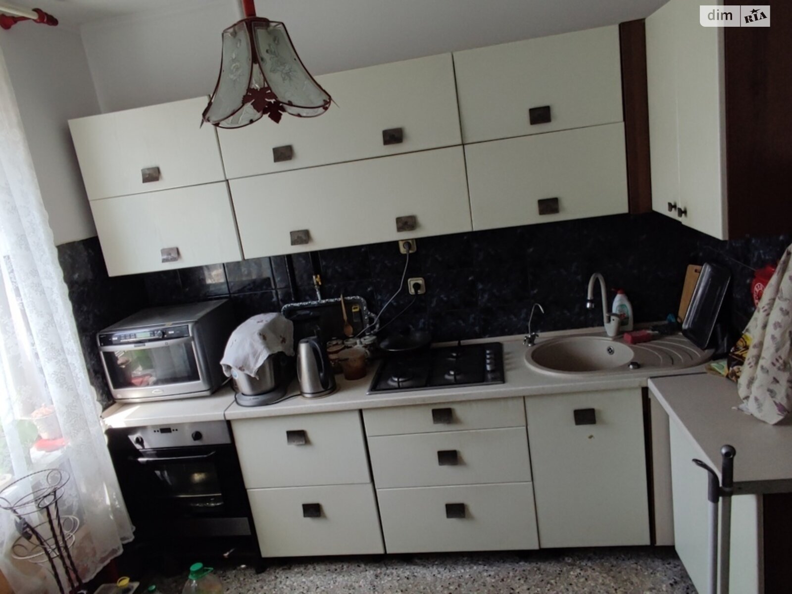 Продажа двухкомнатной квартиры в Львове, на ул. Антонича, район Сыхов фото 1 Продажа двухкомнатной квартиры в Львове, на ул. Антонича, район Сыхов фото 1