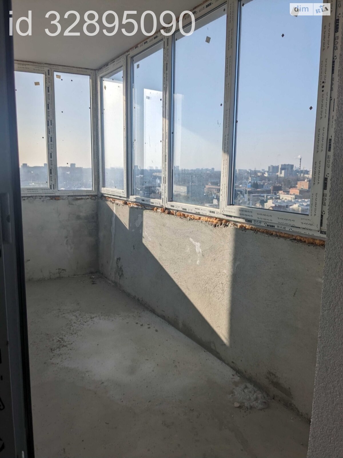 Продажа трехкомнатной квартиры в Львове, на ул. Бережанская, район Сыхов фото 1 Продажа трехкомнатной квартиры в Львове, на ул. Бережанская, район Сыхов фото 1