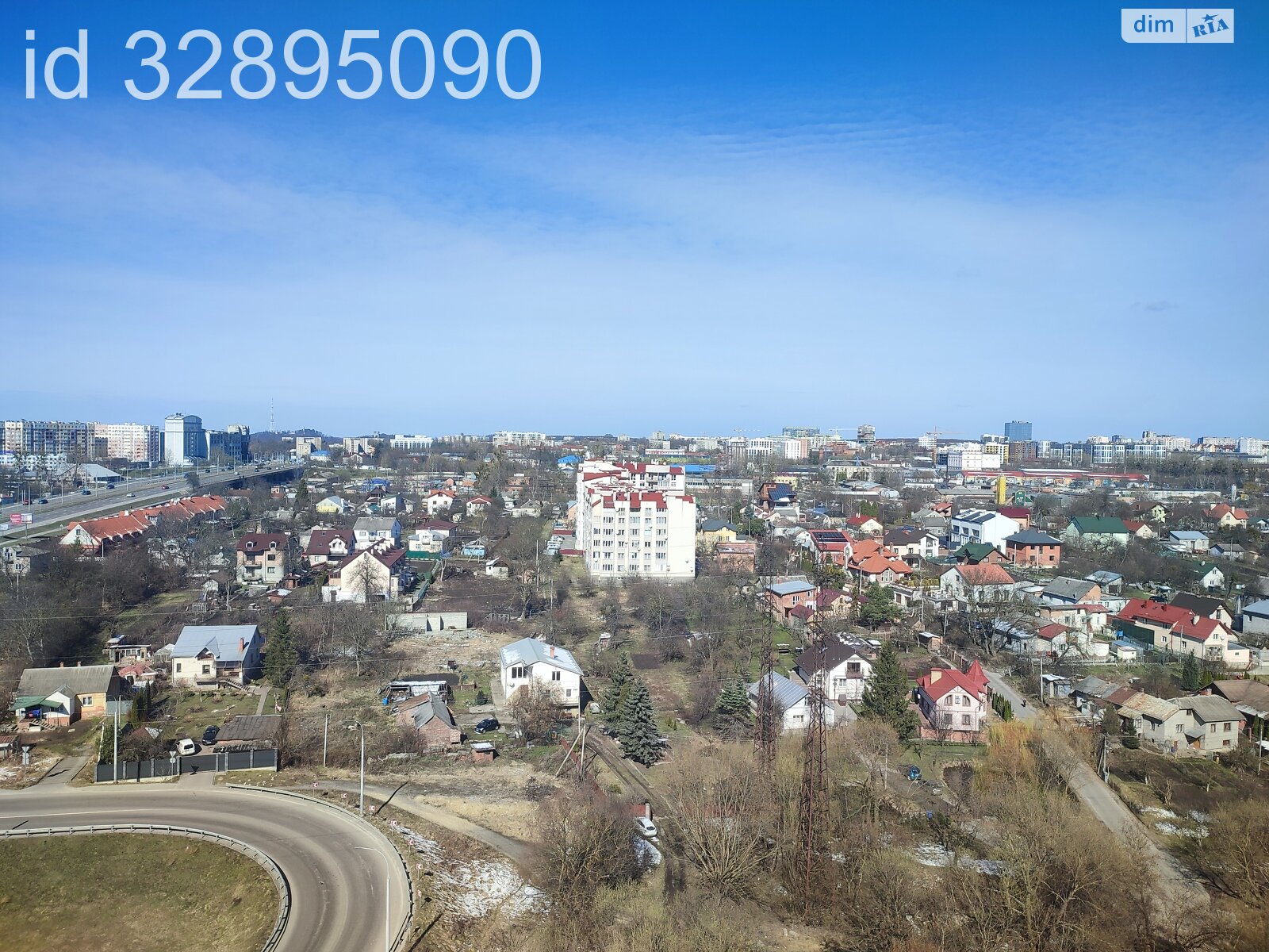 Продажа трехкомнатной квартиры в Львове, на ул. Бережанская, район Сыхов фото 1 Продажа трехкомнатной квартиры в Львове, на ул. Бережанская, район Сыхов фото 1