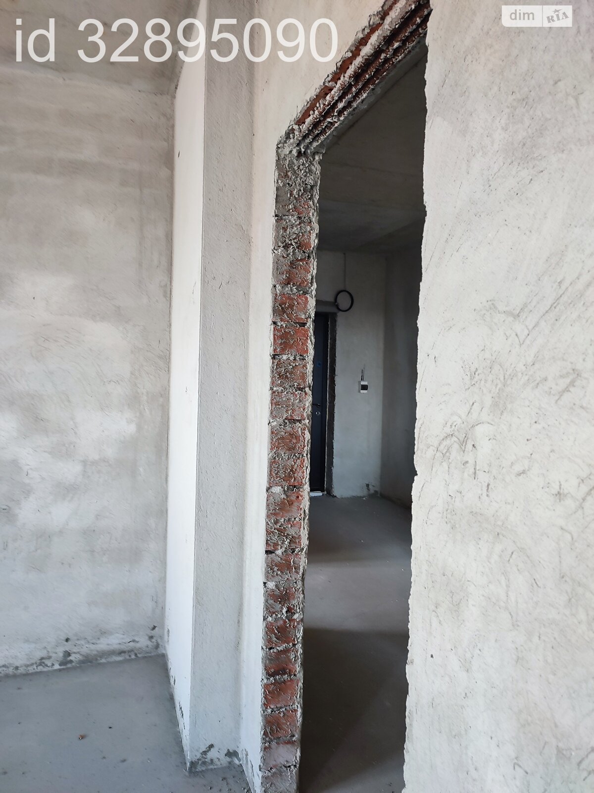 Продажа трехкомнатной квартиры в Львове, на ул. Бережанская, район Сыхов фото 1 Продажа трехкомнатной квартиры в Львове, на ул. Бережанская, район Сыхов фото 1