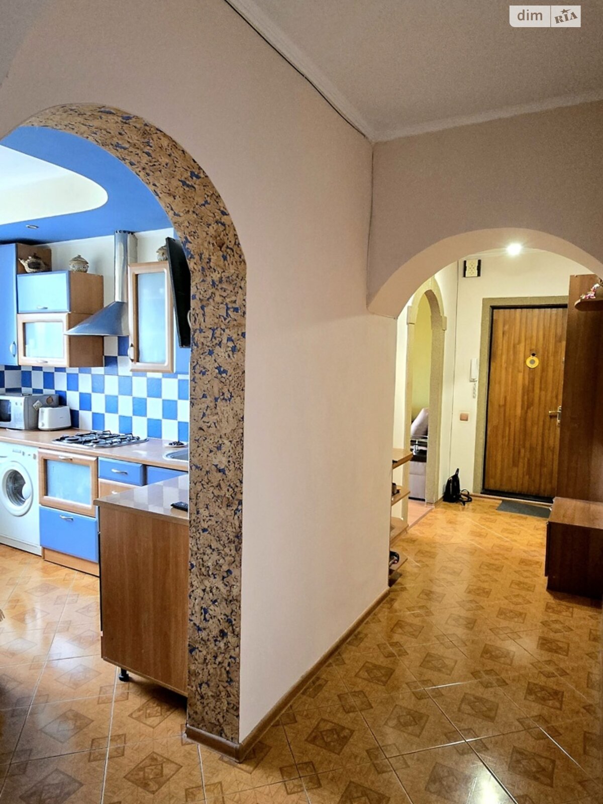 Продажа трехкомнатной квартиры в Львове, на ул. Довженко Александра 3, район Сыхов фото 1