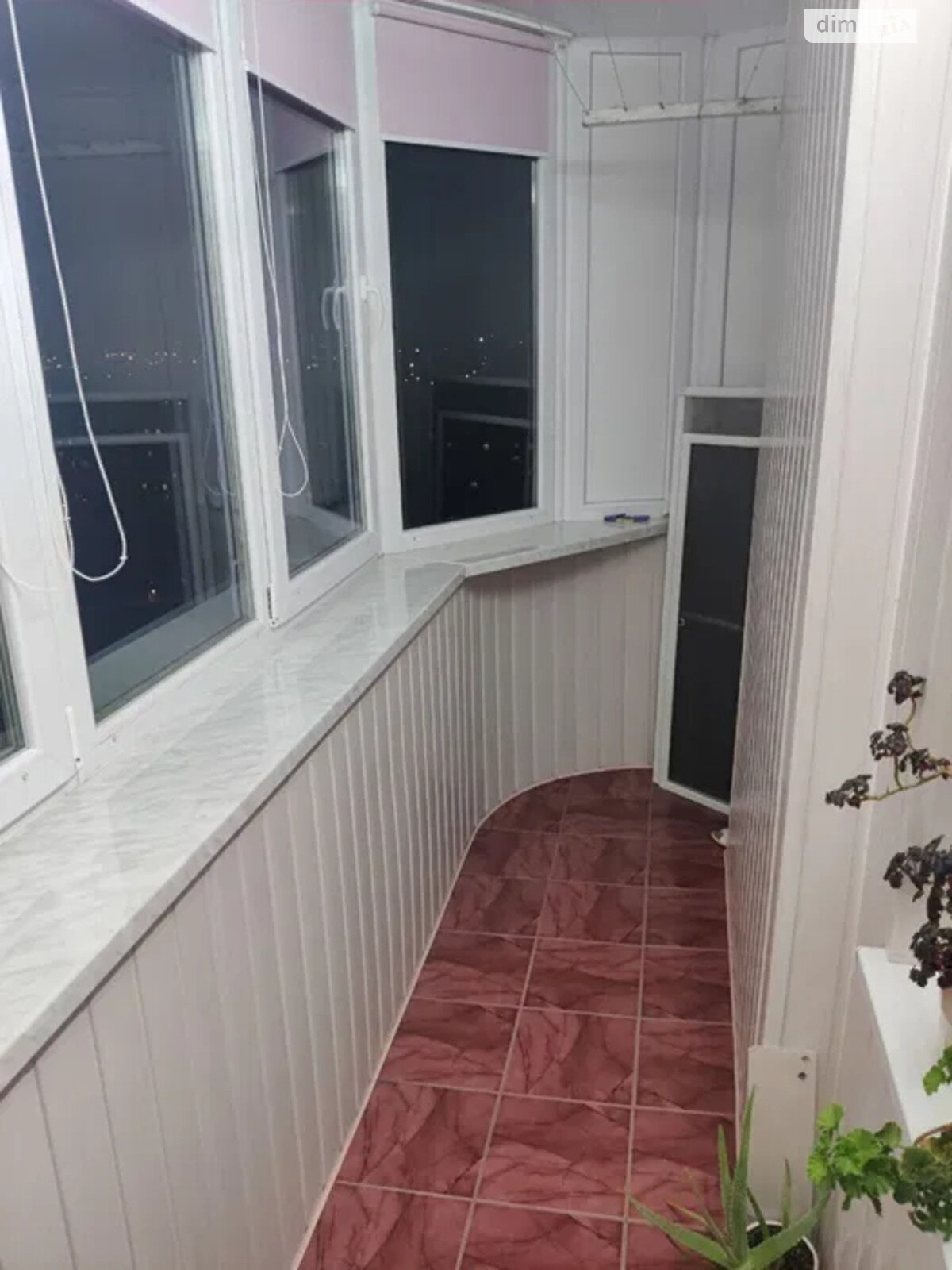 Продаж трикімнатної квартири в Львові, на вул. Довженка Олександра, район Сихів фото 1 Продаж трикімнатної квартири в Львові, на вул. Довженка Олександра, район Сихів фото 1