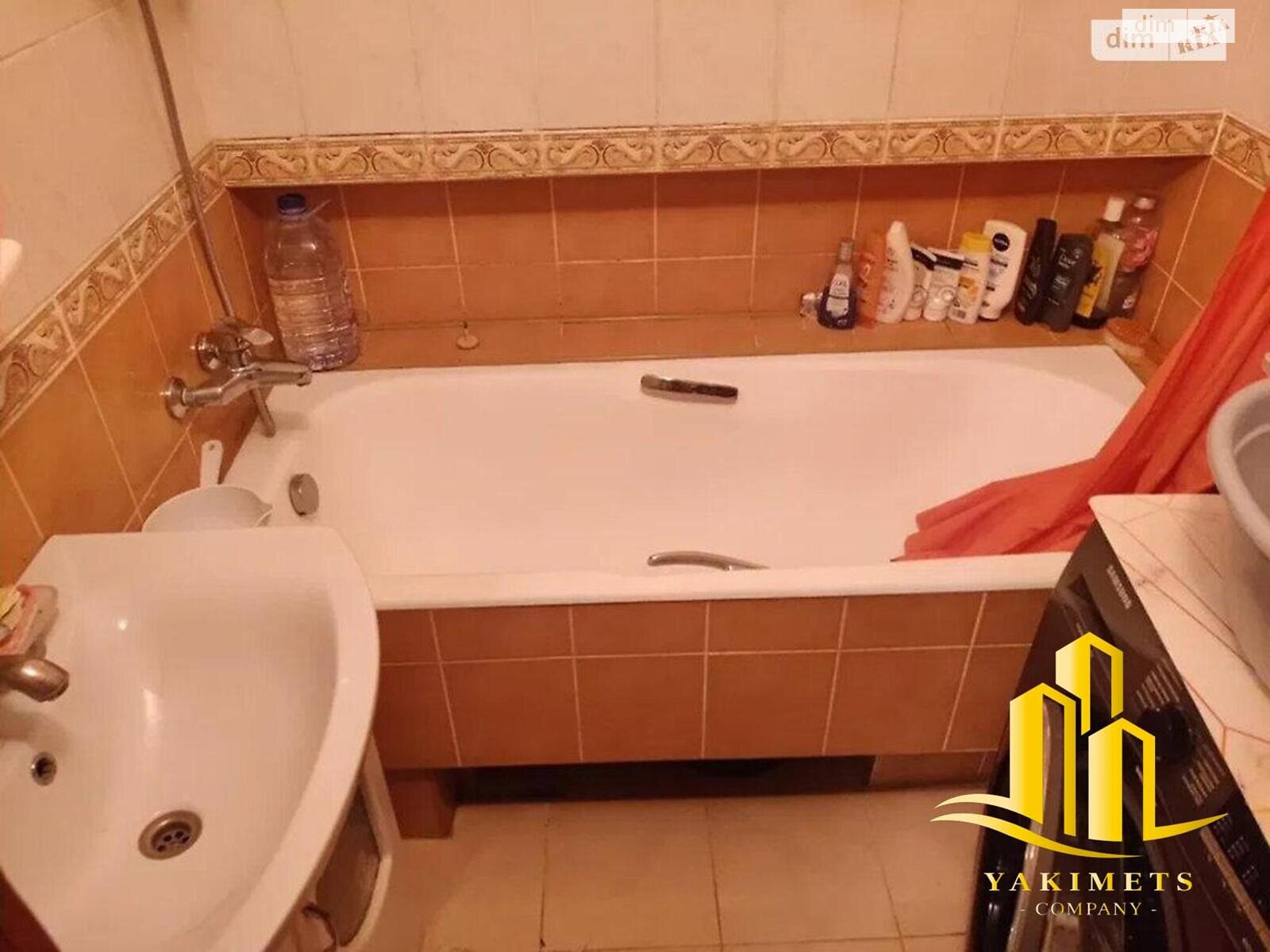 Продажа трехкомнатной квартиры в Львове, на ул. Довженко Александра 16, район Сыхов фото 1