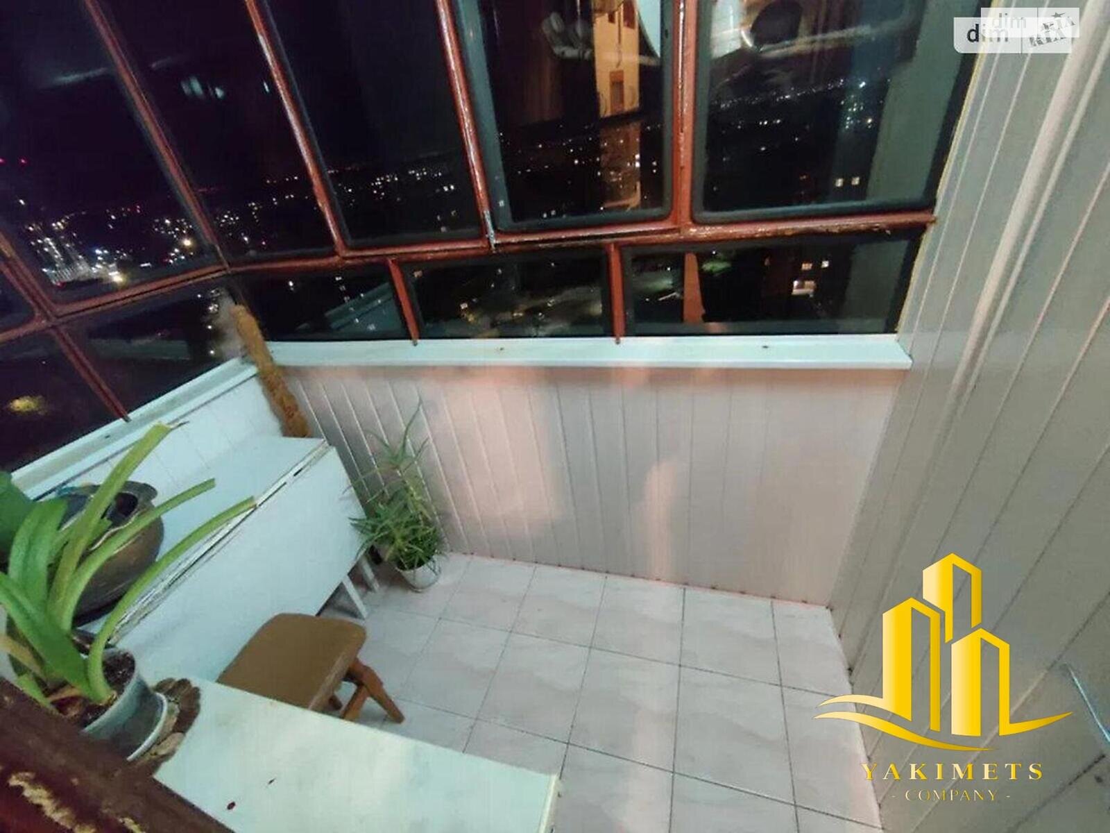 Продажа трехкомнатной квартиры в Львове, на ул. Довженко Александра 16, район Сыхов фото 1