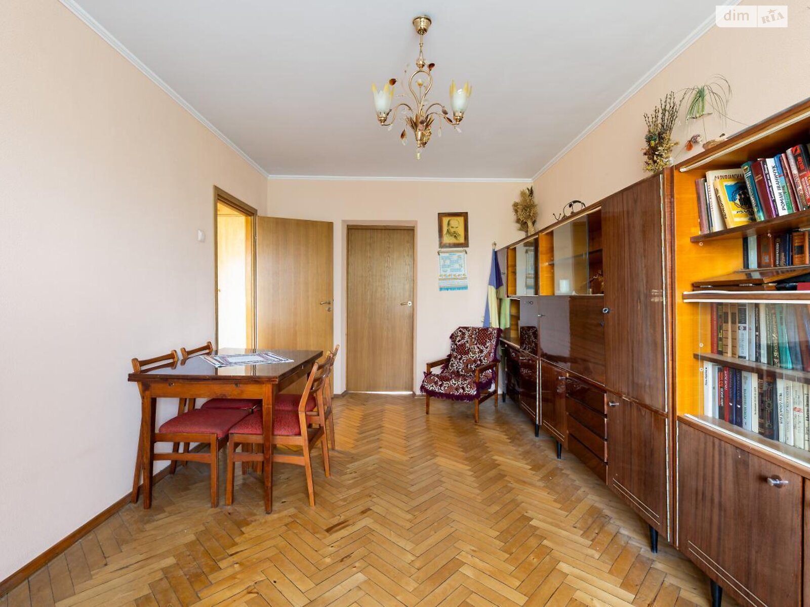 Продаж двокімнатної квартири в Львові, на вул. Дунайська 32, район Сихів фото 1 Продаж двокімнатної квартири в Львові, на вул. Дунайська 32, район Сихів фото 1