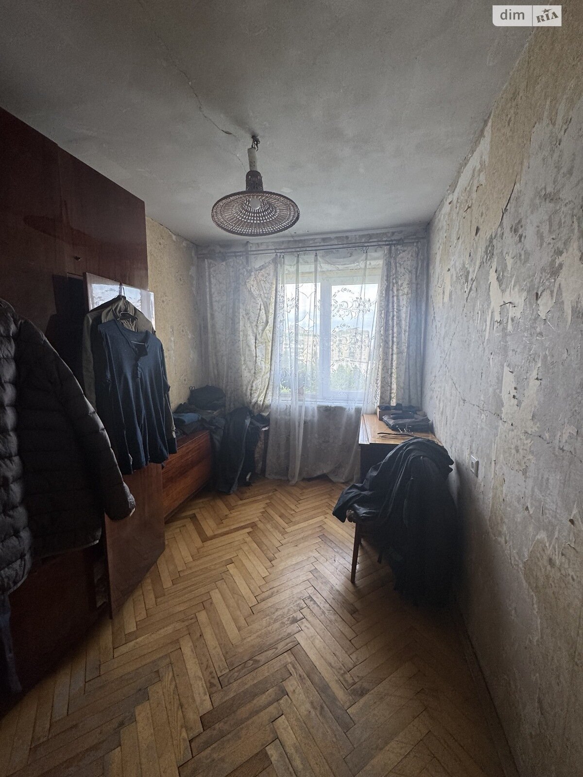 Продажа четырехкомнатной квартиры в Львове, на ул. Хоткевича Гната 60, район Сыхов фото 1 Продажа четырехкомнатной квартиры в Львове, на ул. Хоткевича Гната 60, район Сыхов фото 1