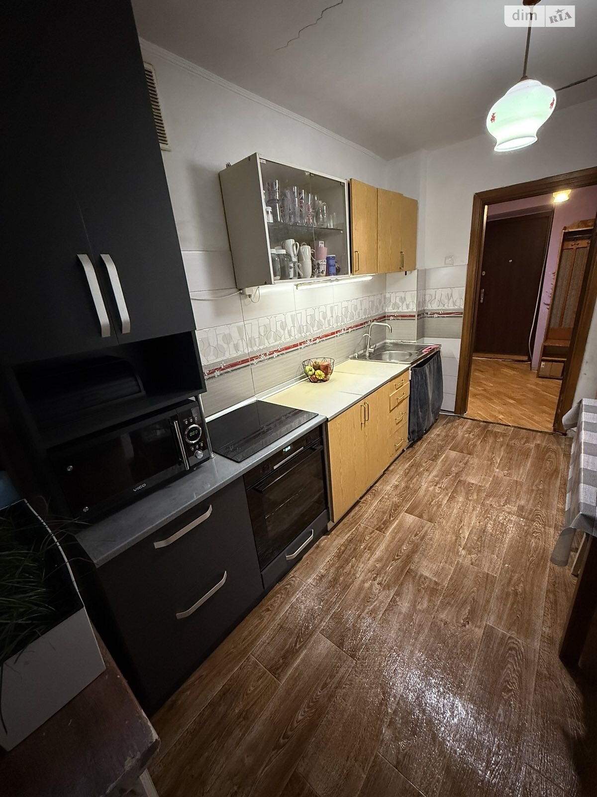 Продаж трикімнатної квартири в Львові, на вул. Кос-Анатольського, район Сихів фото 1 Продаж трикімнатної квартири в Львові, на вул. Кос-Анатольського, район Сихів фото 1