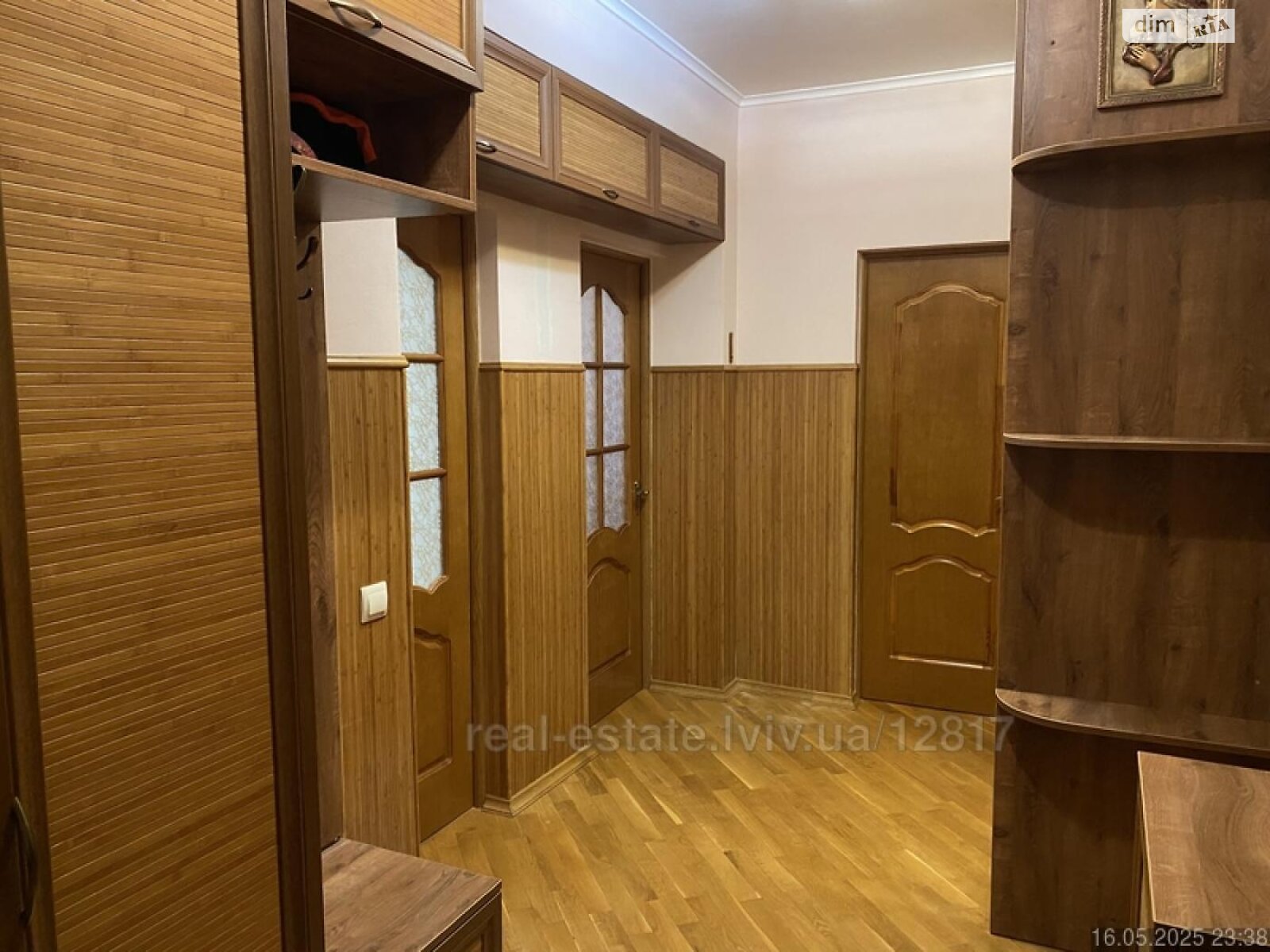 Продаж двокімнатної квартири в Львові, на просп. Червоної Калини 85, район Сихів фото 1 Продаж двокімнатної квартири в Львові, на просп. Червоної Калини 85, район Сихів фото 1