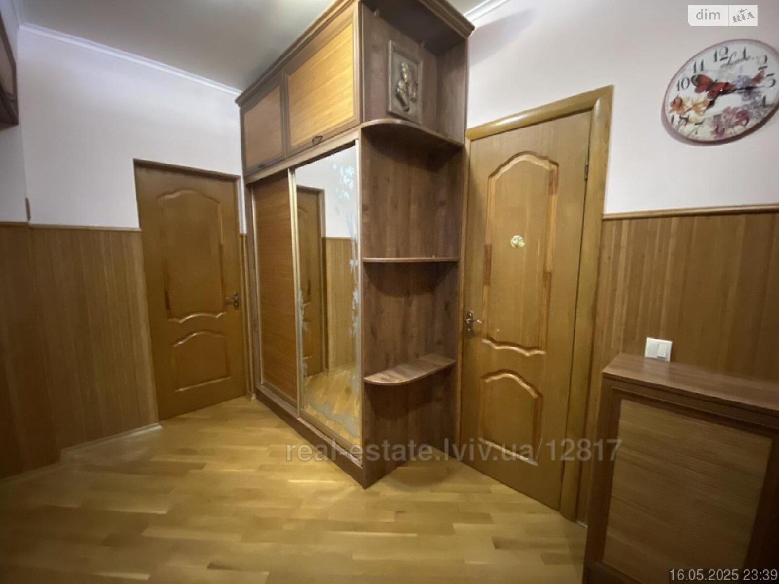 Продаж двокімнатної квартири в Львові, на просп. Червоної Калини 85, район Сихів фото 1 Продаж двокімнатної квартири в Львові, на просп. Червоної Калини 85, район Сихів фото 1