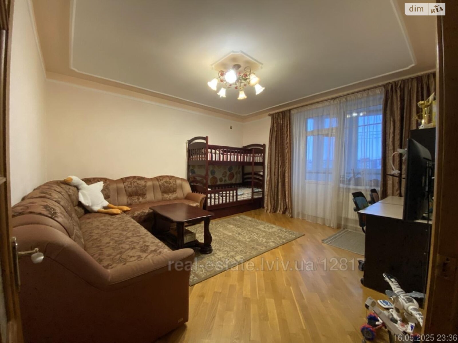 Продаж двокімнатної квартири в Львові, на просп. Червоної Калини 85, район Сихів фото 1 Продаж двокімнатної квартири в Львові, на просп. Червоної Калини 85, район Сихів фото 1