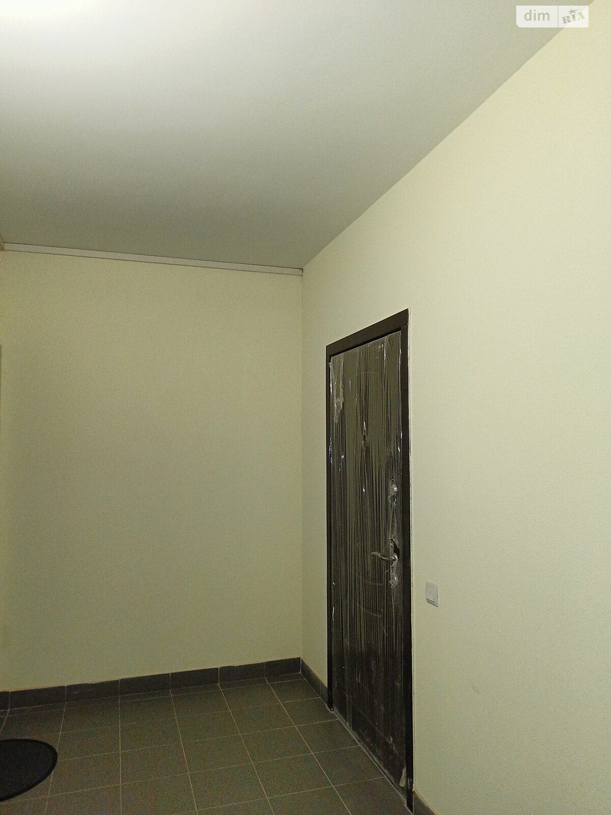 Продажа трехкомнатной квартиры в Львове, на ул. Манастырского 4, район Сыхов фото 1 Продажа трехкомнатной квартиры в Львове, на ул. Манастырского 4, район Сыхов фото 1
