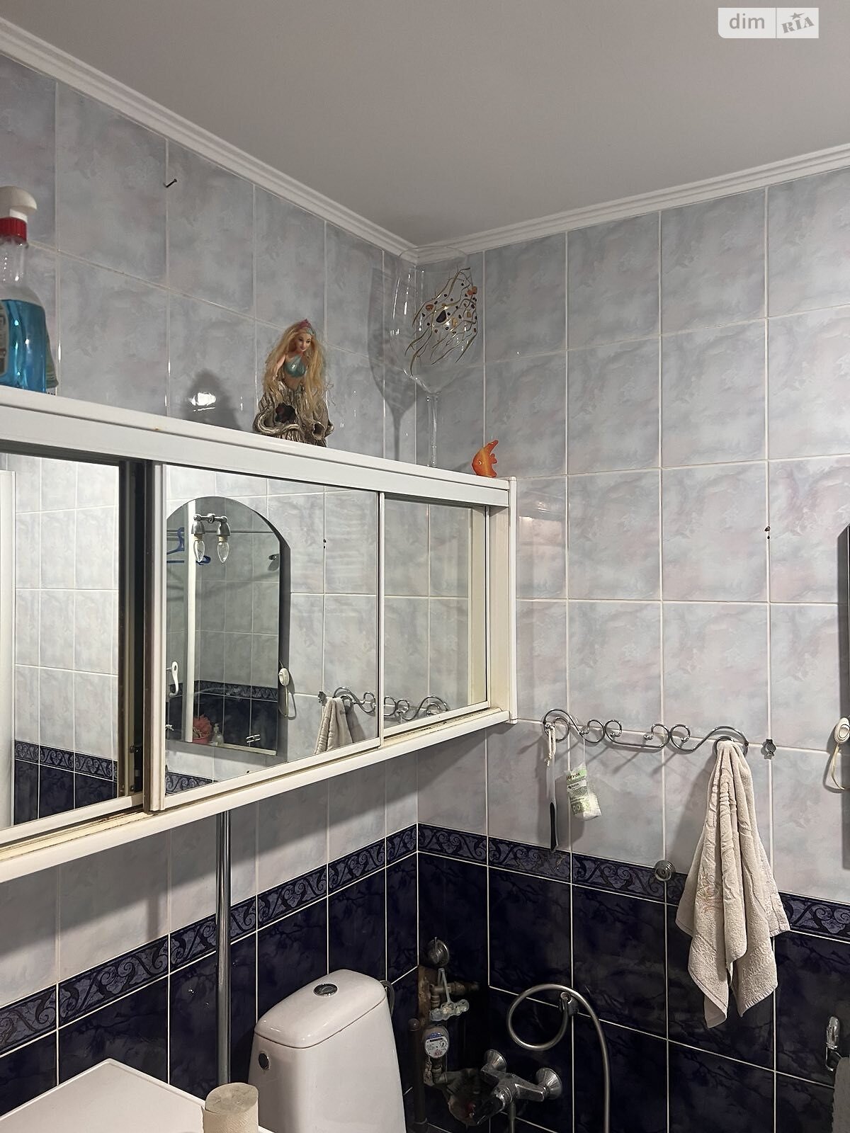 Продажа трехкомнатной квартиры в Львове, на ул. Меблярская, район Сыхов фото 1 Продажа трехкомнатной квартиры в Львове, на ул. Меблярская, район Сыхов фото 1