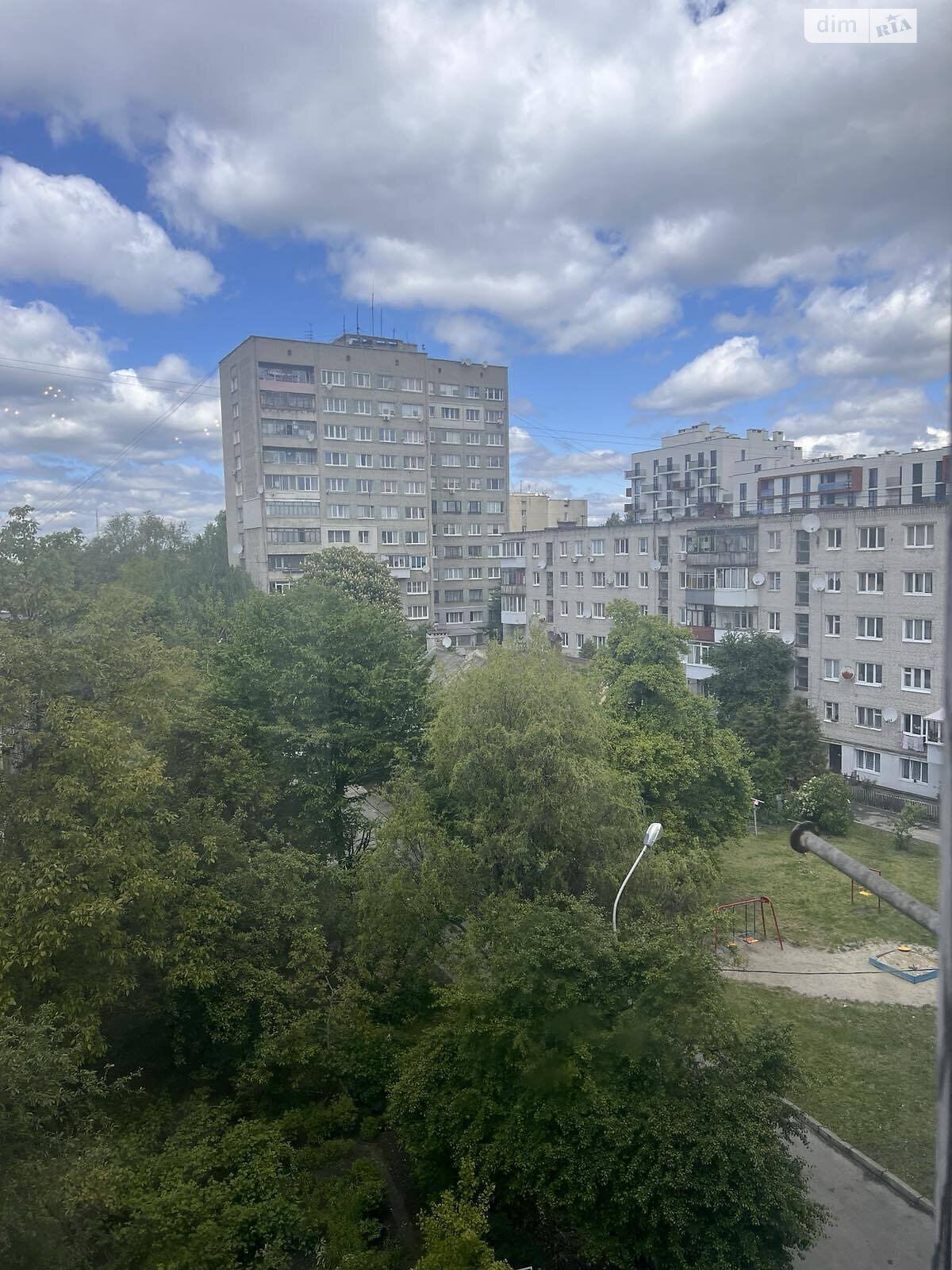 Продажа трехкомнатной квартиры в Львове, на ул. Меблярская, район Сыхов фото 1 Продажа трехкомнатной квартиры в Львове, на ул. Меблярская, район Сыхов фото 1