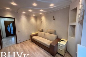 Продажа трехкомнатной квартиры в Львове, на ул. Монастырского 7, район Сыхов фото 2
