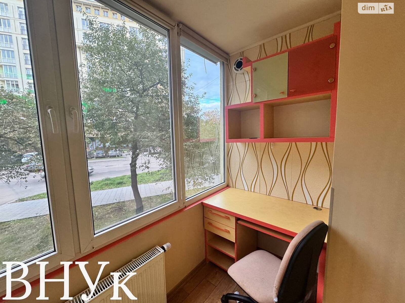 Продажа трехкомнатной квартиры в Львове, на ул. Монастырского 7, район Сыхов фото 1 Продажа трехкомнатной квартиры в Львове, на ул. Монастырского 7, район Сыхов фото 1