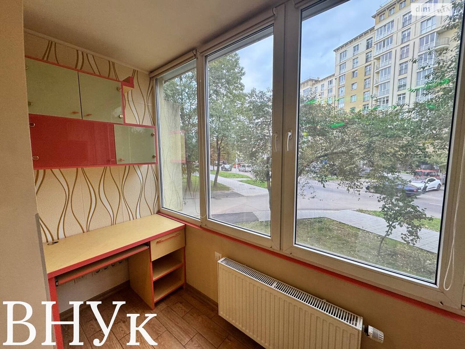 Продажа трехкомнатной квартиры в Львове, на ул. Монастырского 7, район Сыхов фото 1 Продажа трехкомнатной квартиры в Львове, на ул. Монастырского 7, район Сыхов фото 1
