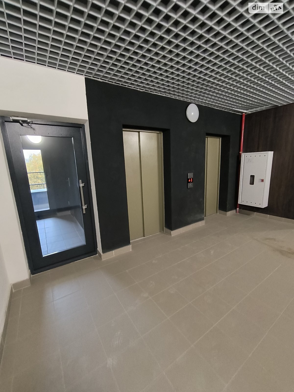 Продаж двокімнатної квартири в Львові, на вул. Пасічна, район Сихів фото 1 Продаж двокімнатної квартири в Львові, на вул. Пасічна, район Сихів фото 1