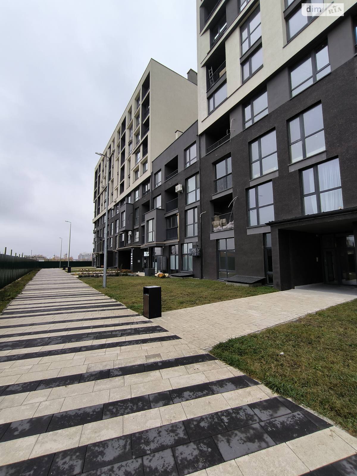 Продаж двокімнатної квартири в Львові, на вул. Пасічна, район Сихів фото 1 Продаж двокімнатної квартири в Львові, на вул. Пасічна, район Сихів фото 1