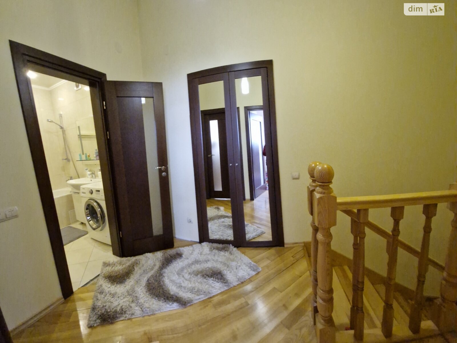 Продажа трехкомнатной квартиры в Львове, на ул. Пасечная, район Сыхов фото 1 Продажа трехкомнатной квартиры в Львове, на ул. Пасечная, район Сыхов фото 1