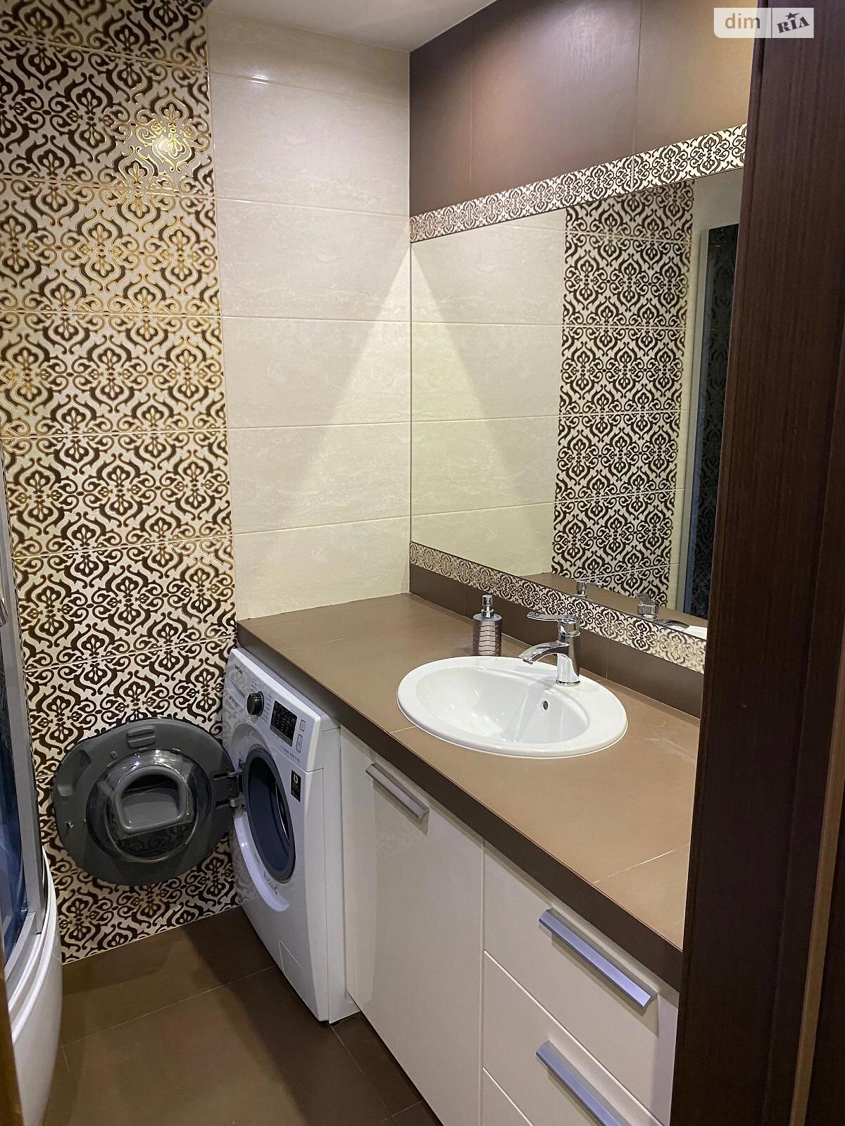 Продажа двухкомнатной квартиры в Львове, на ул. Пасечная 169, район Сыхов фото 1 Продажа двухкомнатной квартиры в Львове, на ул. Пасечная 169, район Сыхов фото 1
