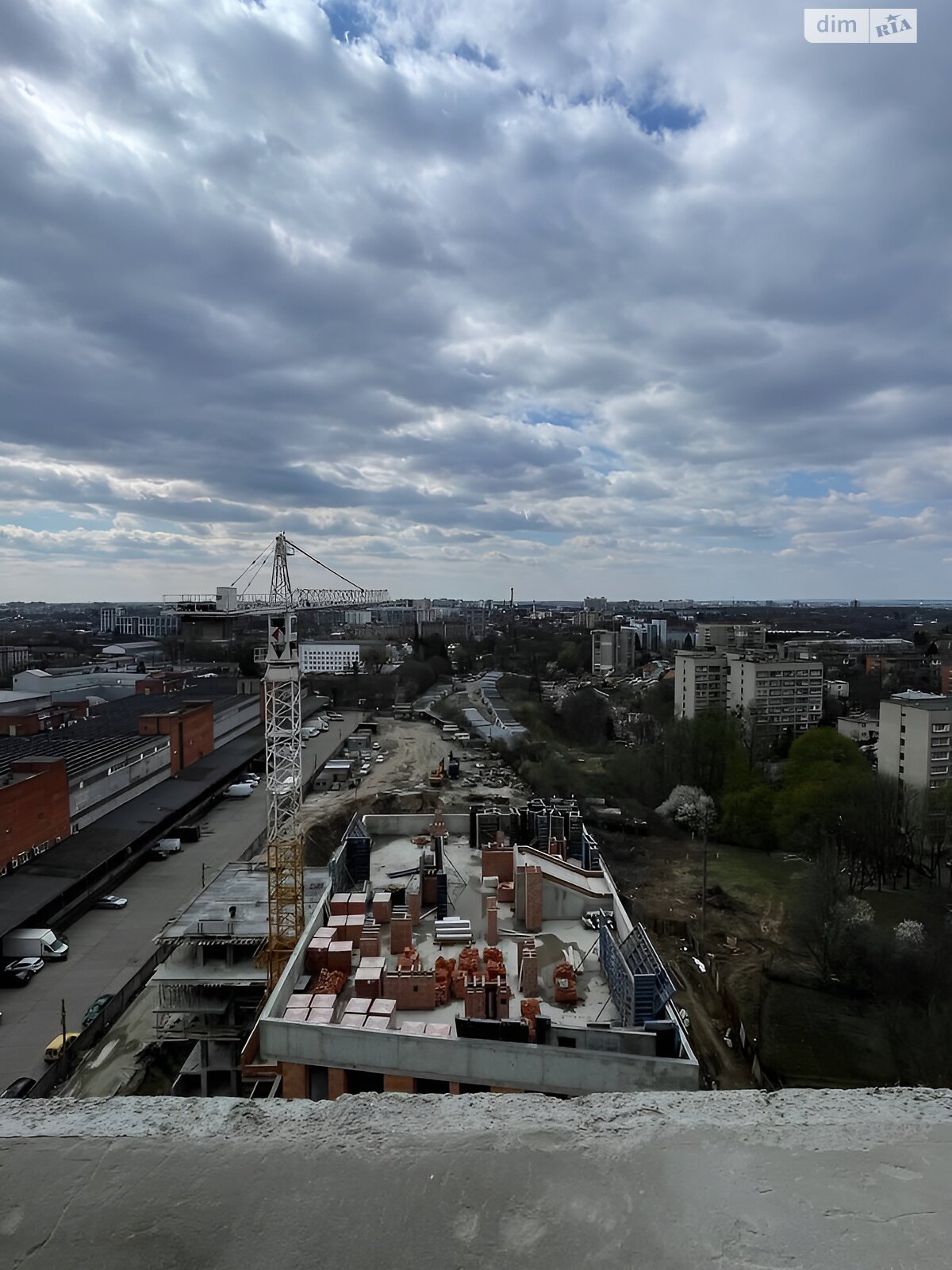 Продажа трехкомнатной квартиры в Львове, на ул. Раковского 24А, район Сыхов фото 1 Продажа трехкомнатной квартиры в Львове, на ул. Раковского 24А, район Сыхов фото 1