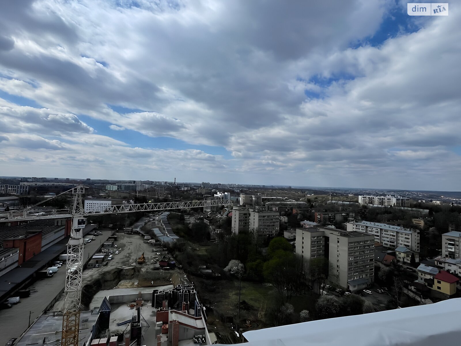 Продажа трехкомнатной квартиры в Львове, на ул. Раковского 24А, район Сыхов фото 1 Продажа трехкомнатной квартиры в Львове, на ул. Раковского 24А, район Сыхов фото 1