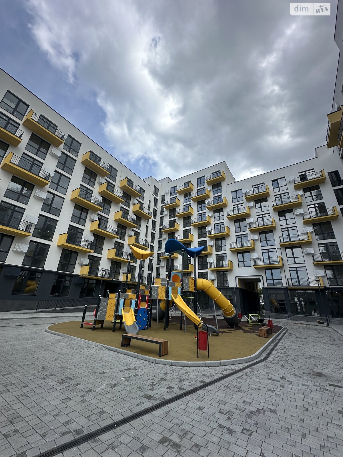 Продажа однокомнатной квартиры в Львове, на ул. Владимира Навроцкого 4, район Сыхов фото 1 Продажа однокомнатной квартиры в Львове, на ул. Владимира Навроцкого 4, район Сыхов фото 1