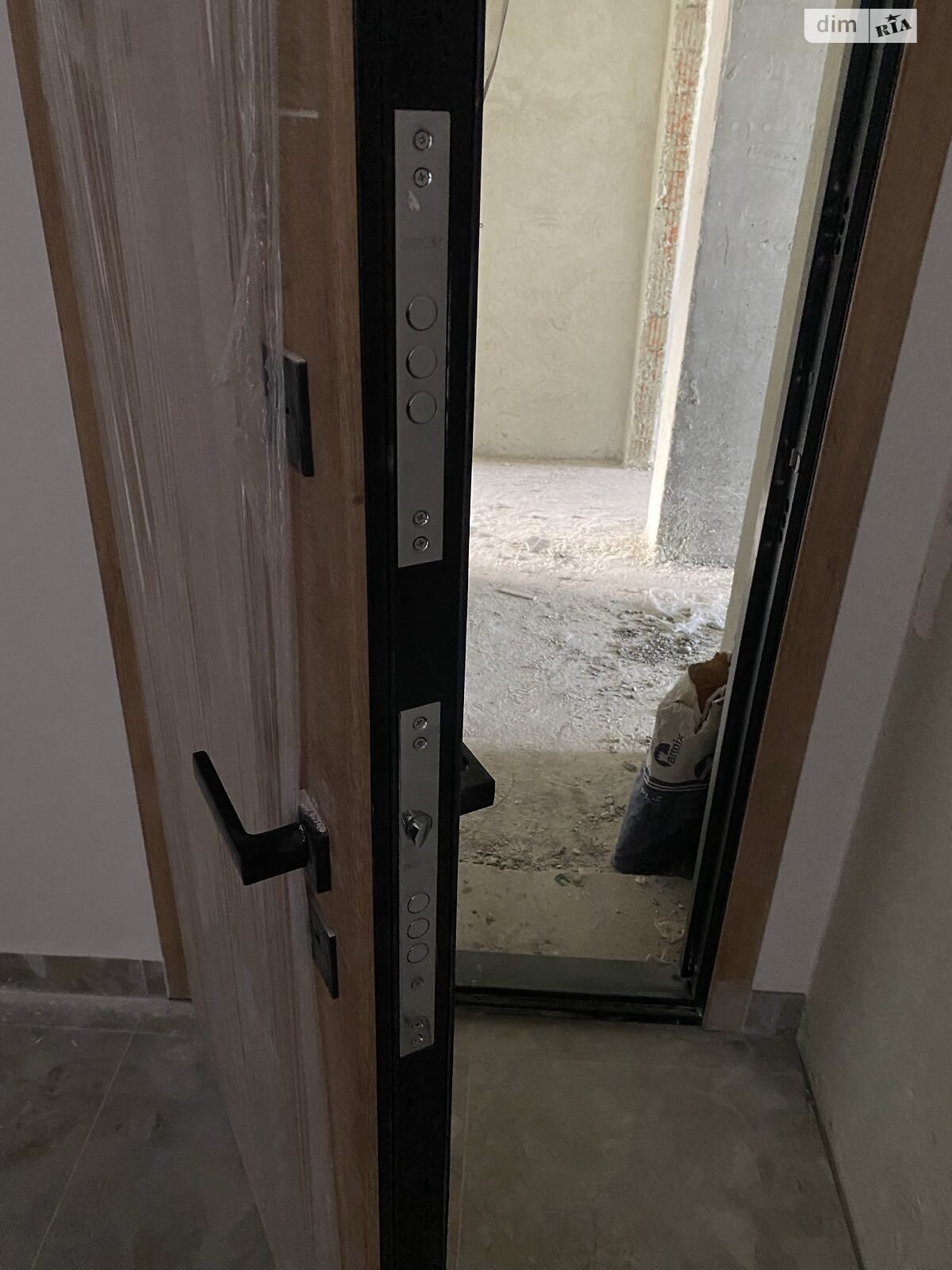 Продажа двухкомнатной квартиры в Львове, на ул. Зеленая 267, район Сыхов фото 1 Продажа двухкомнатной квартиры в Львове, на ул. Зеленая 267, район Сыхов фото 1