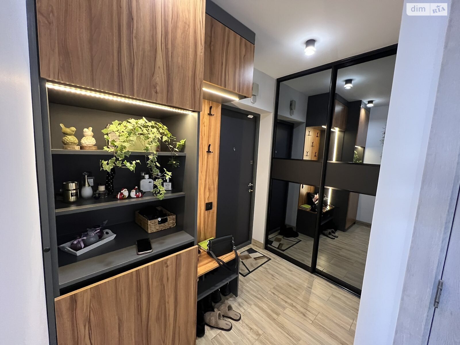 Продажа двухкомнатной квартиры в Львове, на ул. Зеленая, район Сыхов фото 1 Продажа двухкомнатной квартиры в Львове, на ул. Зеленая, район Сыхов фото 1