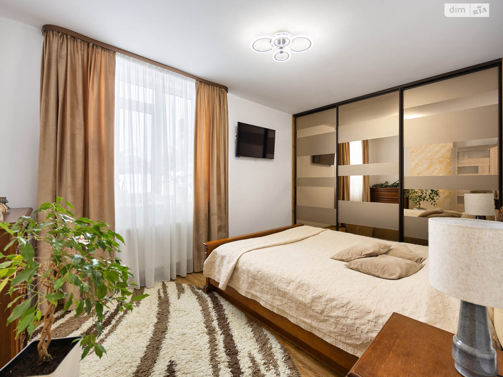 Продажа двухкомнатной квартиры в Львове, на ул. Зеленая, район Сыхов фото 1 Продажа двухкомнатной квартиры в Львове, на ул. Зеленая, район Сыхов фото 1