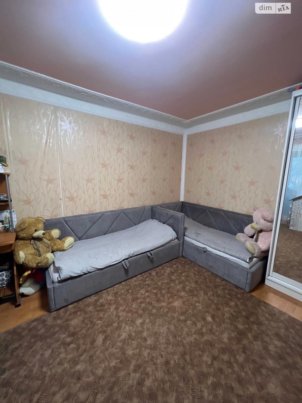 Продаж двокімнатної квартири в Львові, на вул. Зубрівська, район Сихів фото 1 Продаж двокімнатної квартири в Львові, на вул. Зубрівська, район Сихів фото 1
