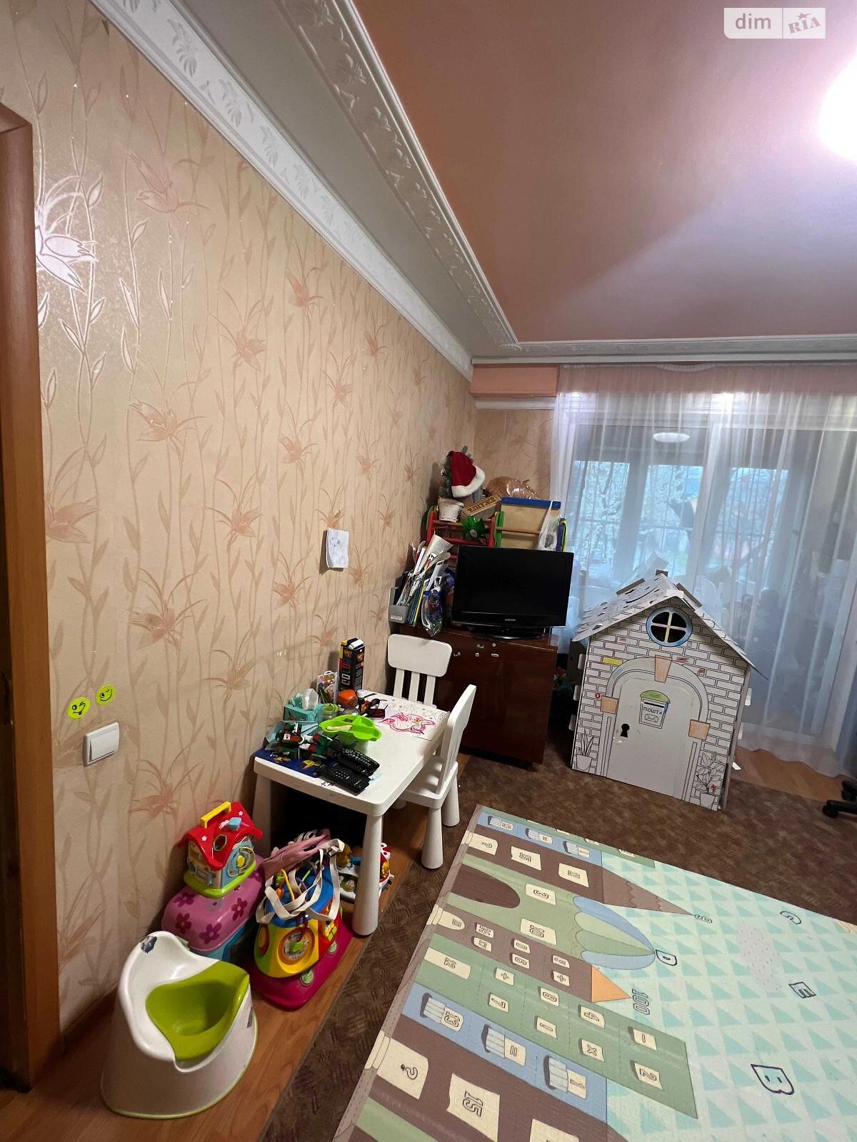 Продаж двокімнатної квартири в Львові, на вул. Зубрівська, район Сихів фото 1 Продаж двокімнатної квартири в Львові, на вул. Зубрівська, район Сихів фото 1