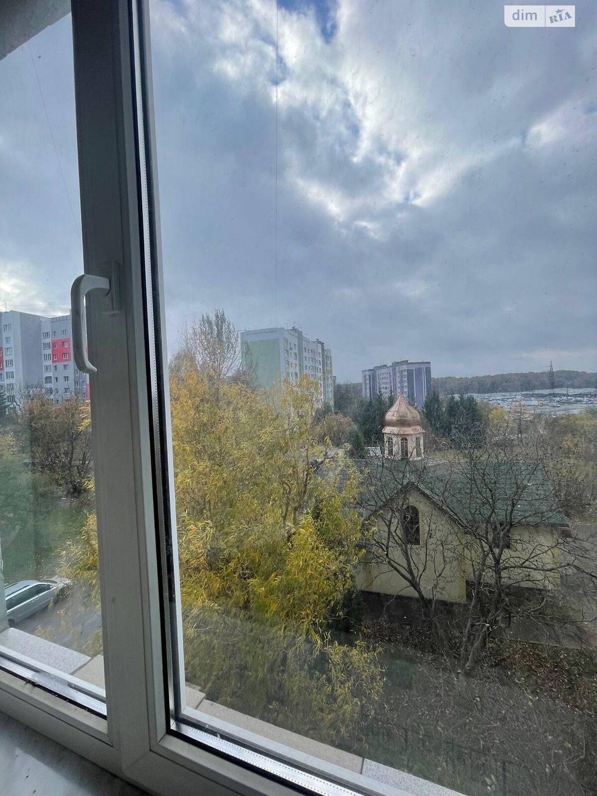 Продажа четырехкомнатной квартиры в Львове, на ул. Чукарина, район Сыховский фото 1 Продажа четырехкомнатной квартиры в Львове, на ул. Чукарина, район Сыховский фото 1