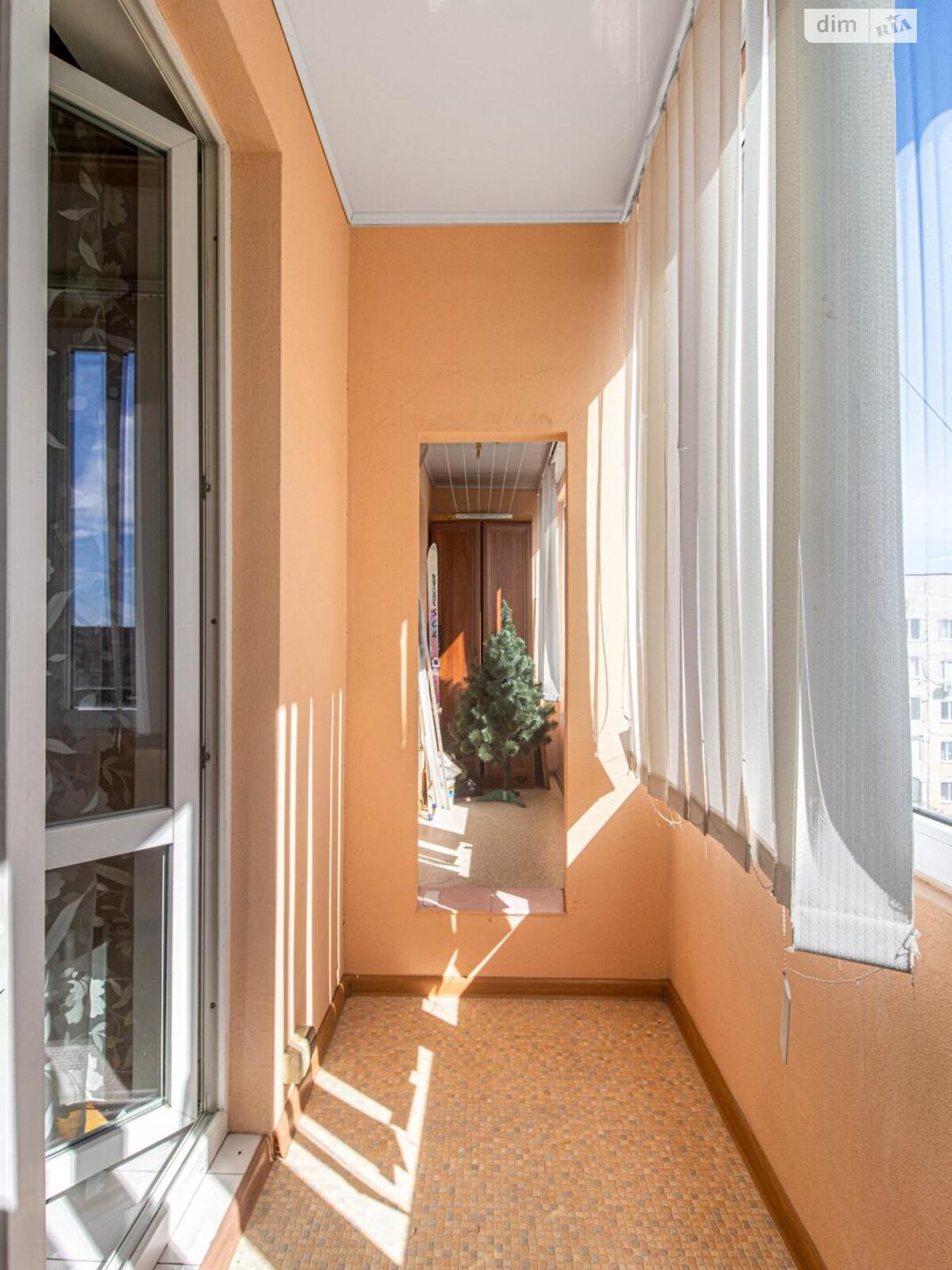 Продажа трехкомнатной квартиры в Львове, на ул. Довженко Александра, район Сыховский фото 1