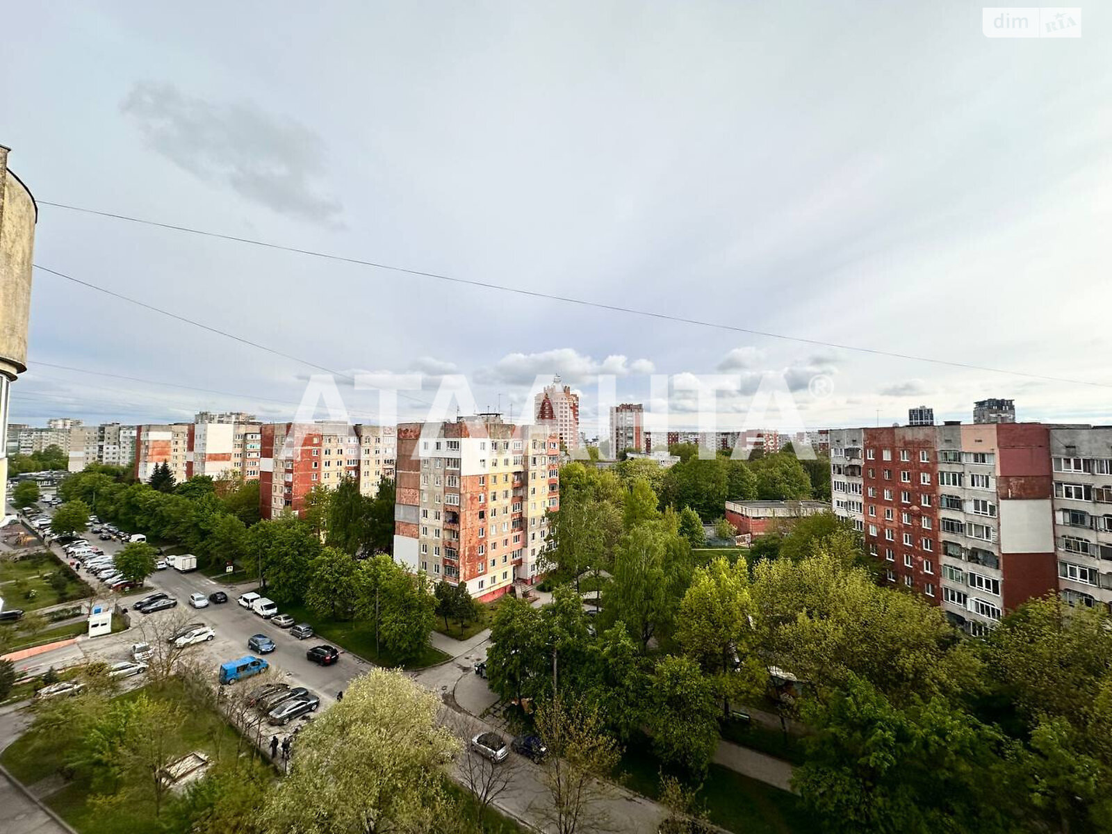 Продажа трехкомнатной квартиры в Львове, на ул. Довженко Александра, район Сыховский фото 1 Продажа трехкомнатной квартиры в Львове, на ул. Довженко Александра, район Сыховский фото 1