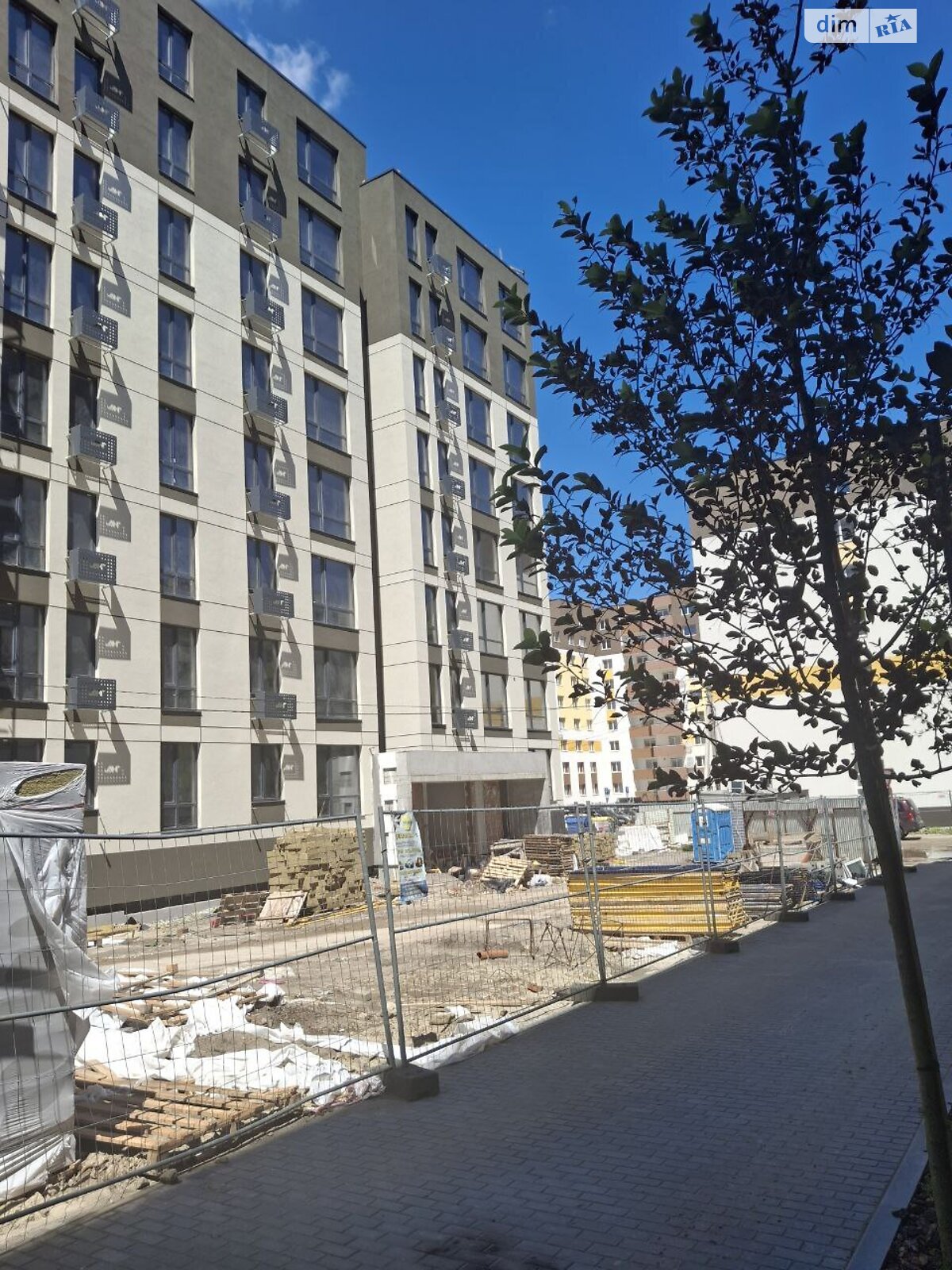 Продаж однокімнатної квартири в Львові, на вул. Героїв Майдану, район Сихівський фото 1 Продаж однокімнатної квартири в Львові, на вул. Героїв Майдану, район Сихівський фото 1