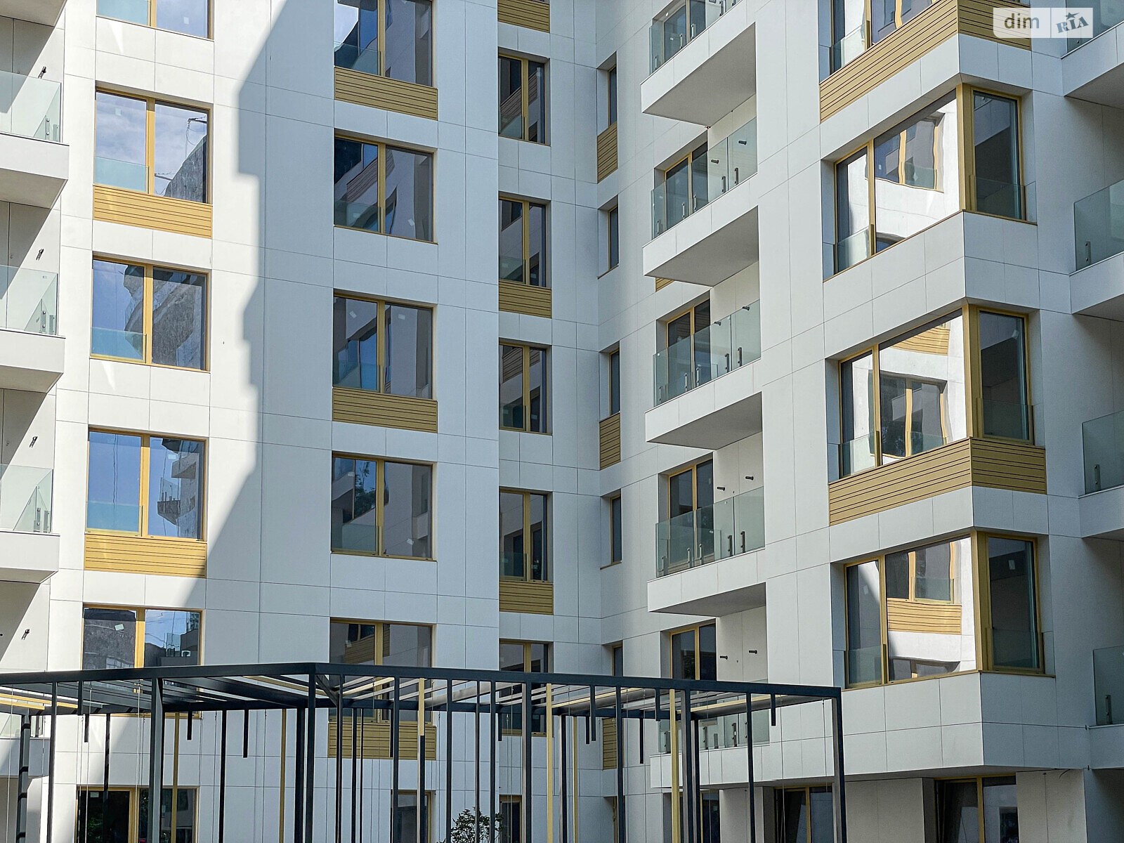 Продажа двухкомнатной квартиры в Львове, на ул. Карманского, район Сыховский фото 1 Продажа двухкомнатной квартиры в Львове, на ул. Карманского, район Сыховский фото 1