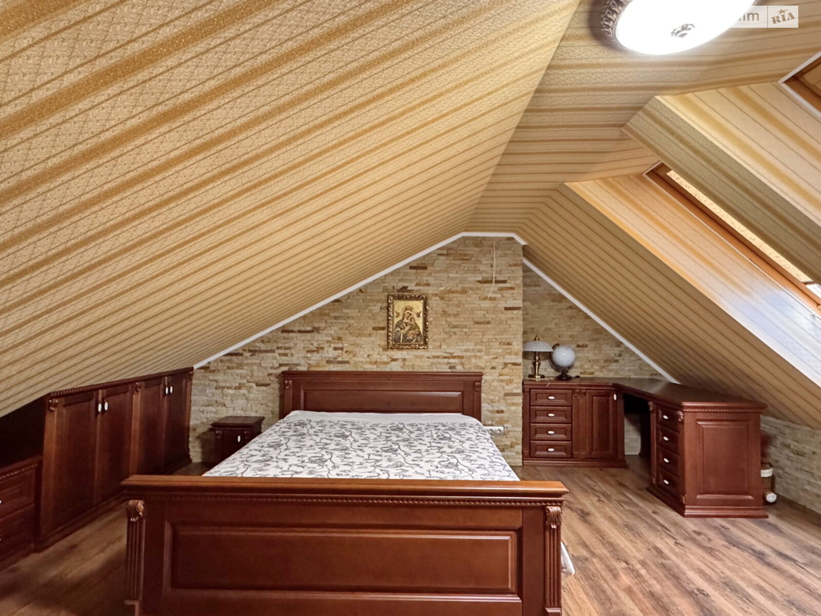 Продажа четырехкомнатной квартиры в Львове, на ул. Михаила Драгана 9, район Сыховский фото 1