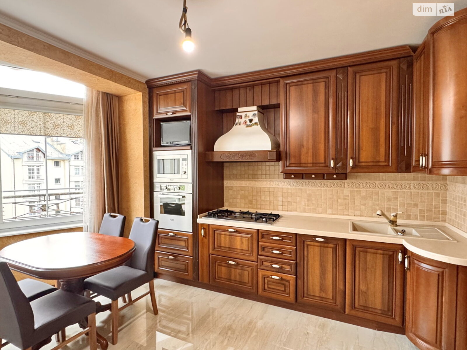 Продажа четырехкомнатной квартиры в Львове, на ул. Михаила Драгана 9, район Сыховский фото 1