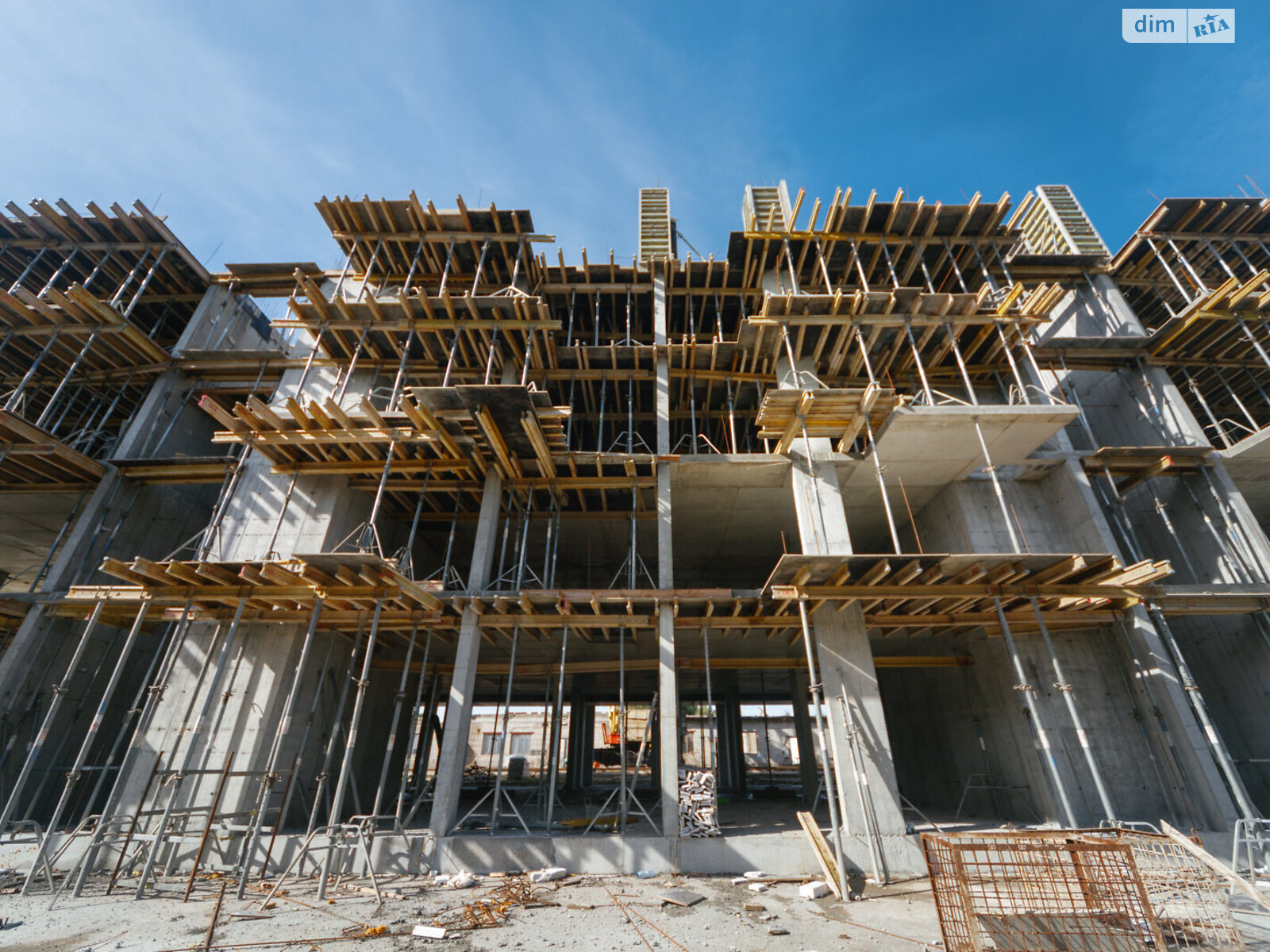 Продаж двокімнатної квартири в Львові, на вул. Мікльоша Карла 33, фото 1 Продаж двокімнатної квартири в Львові, на вул. Мікльоша Карла 33, фото 1