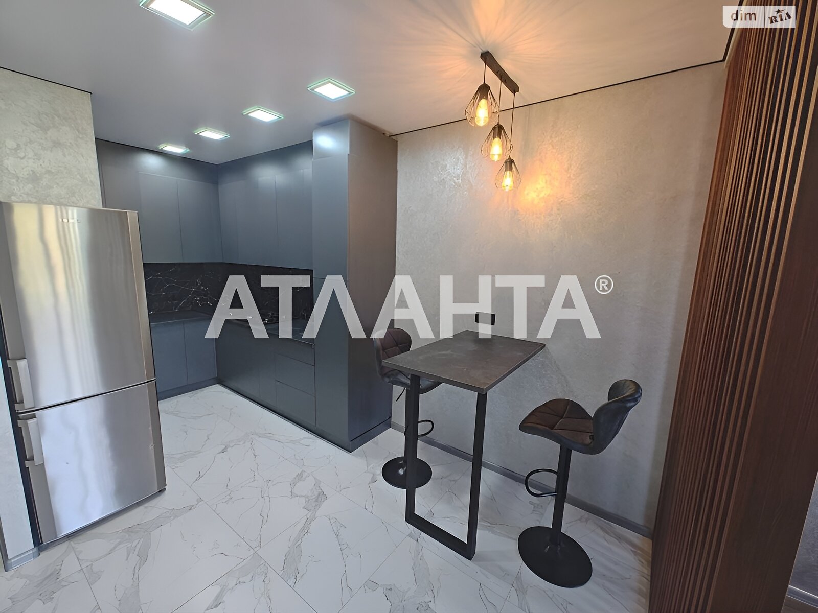Продаж однокімнатної квартири в Львові, на вул. Мікльоша Карла, район Сихівський фото 1 Продаж однокімнатної квартири в Львові, на вул. Мікльоша Карла, район Сихівський фото 1