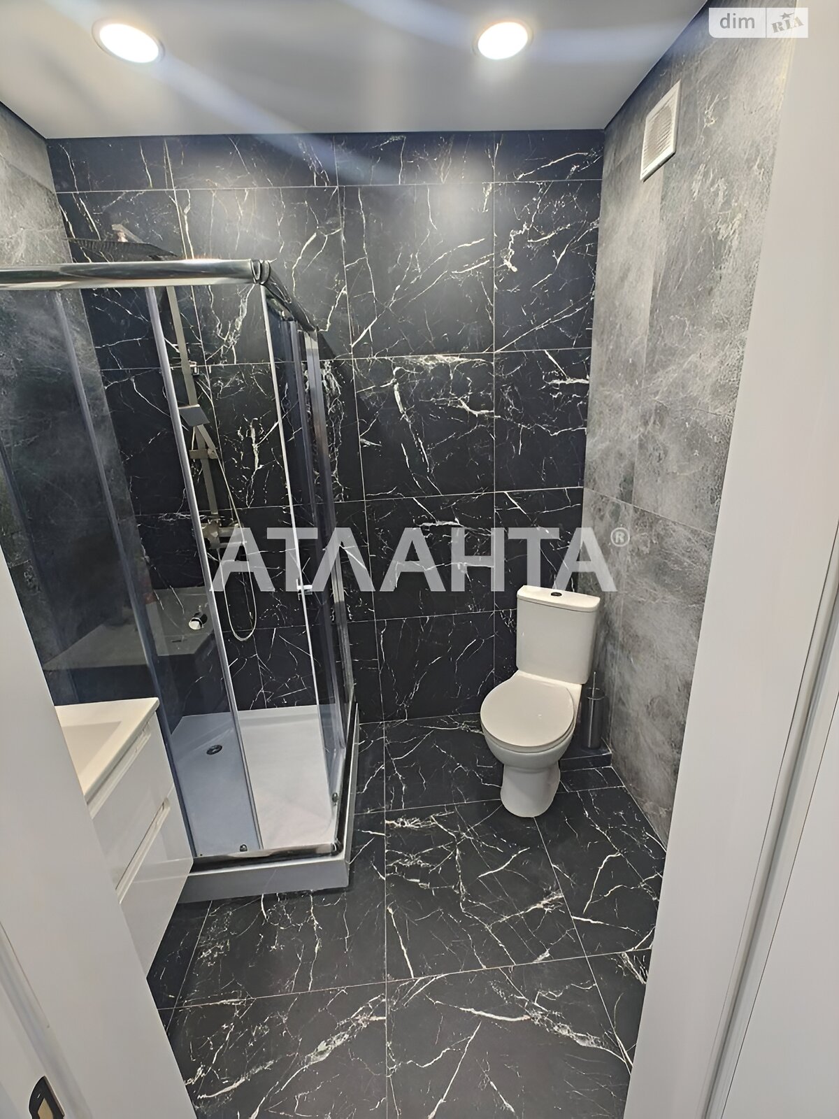 Продаж однокімнатної квартири в Львові, на вул. Мікльоша Карла, район Сихівський фото 1 Продаж однокімнатної квартири в Львові, на вул. Мікльоша Карла, район Сихівський фото 1