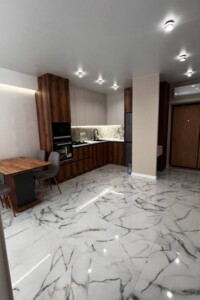 Продаж однокімнатної квартири в Львові, на вул. Мікльоша Карла 20А, район Сихівський фото 2