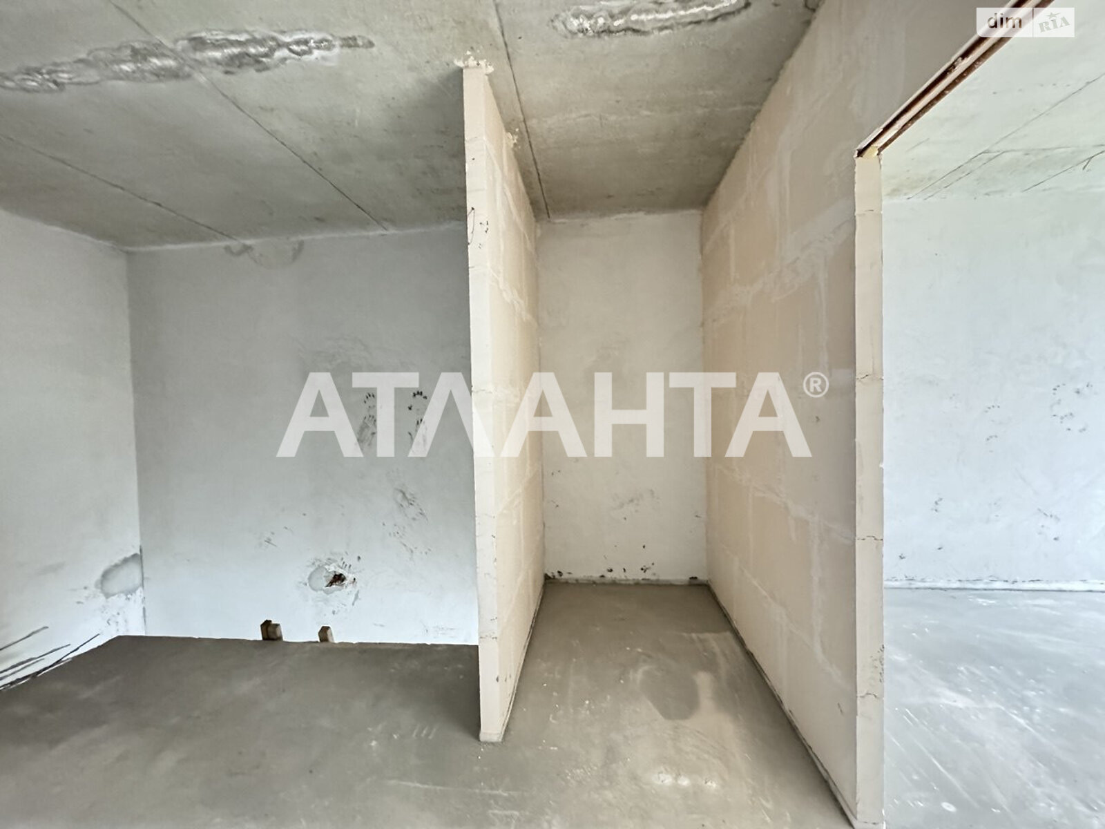 Продаж двокімнатної квартири в Львові, на вул. Мікльоша Карла, район Сихівський фото 1 Продаж двокімнатної квартири в Львові, на вул. Мікльоша Карла, район Сихівський фото 1