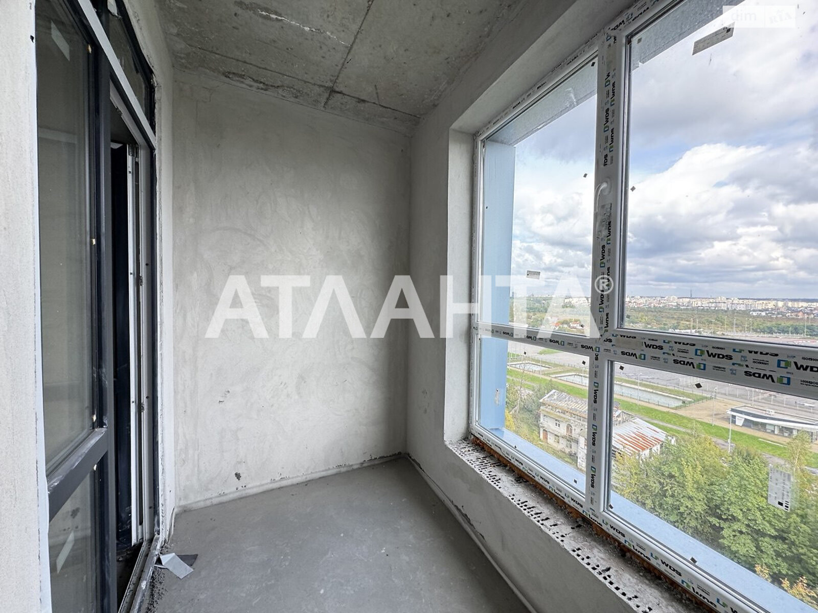 Продаж двокімнатної квартири в Львові, на вул. Мікльоша Карла, район Сихівський фото 1 Продаж двокімнатної квартири в Львові, на вул. Мікльоша Карла, район Сихівський фото 1